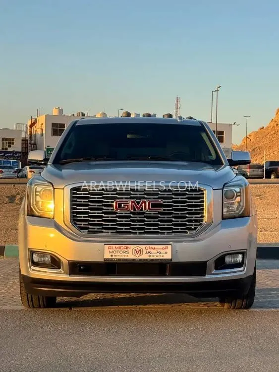 GMC Yukon XL 2019 for Sale in Abu Dhabi Image-20