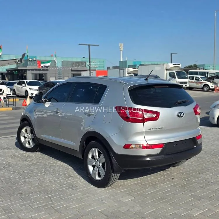 Kia Sportage 2014 for Sale in Sharjah Image-17