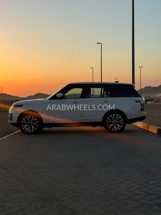 Land Rover Range Rover 2020 for Sale in Abu Dhabi Image-15