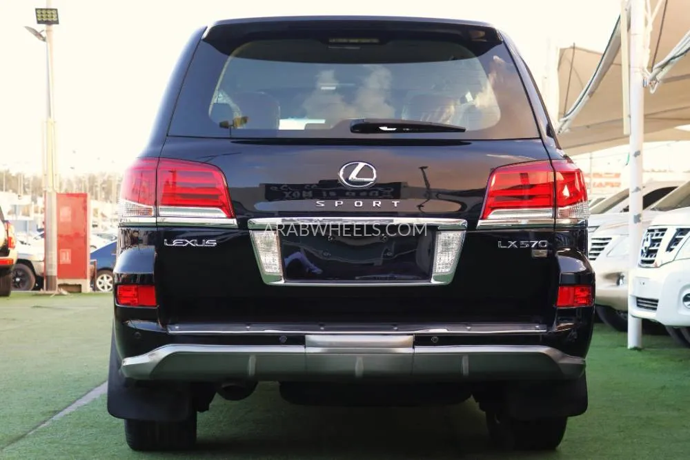 Lexus LX 2013 for Sale in Sharjah Image-10