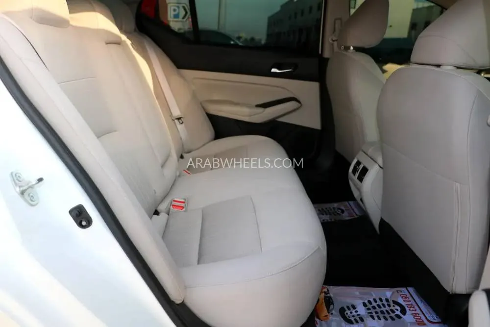 Nissan Altima 2022 for Sale in Abu Dhabi Image-9