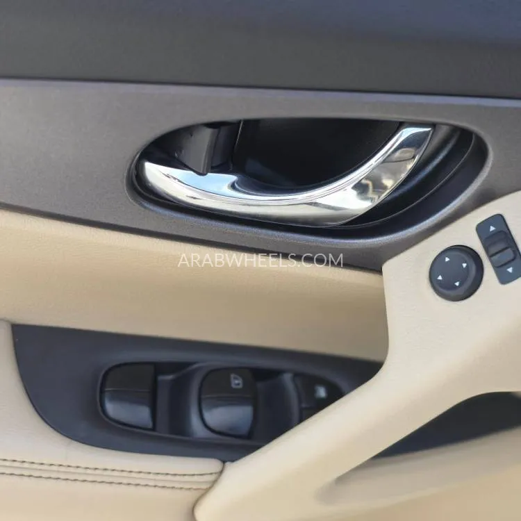Nissan X-Trail 2016 for Sale in Sharjah Image-10