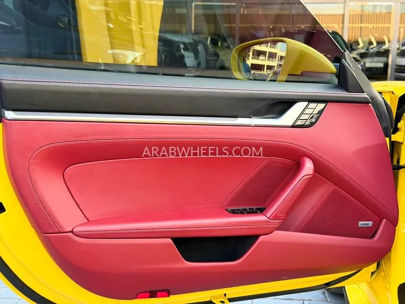 Porsche 911 2020 for Sale in Dubai Image-7