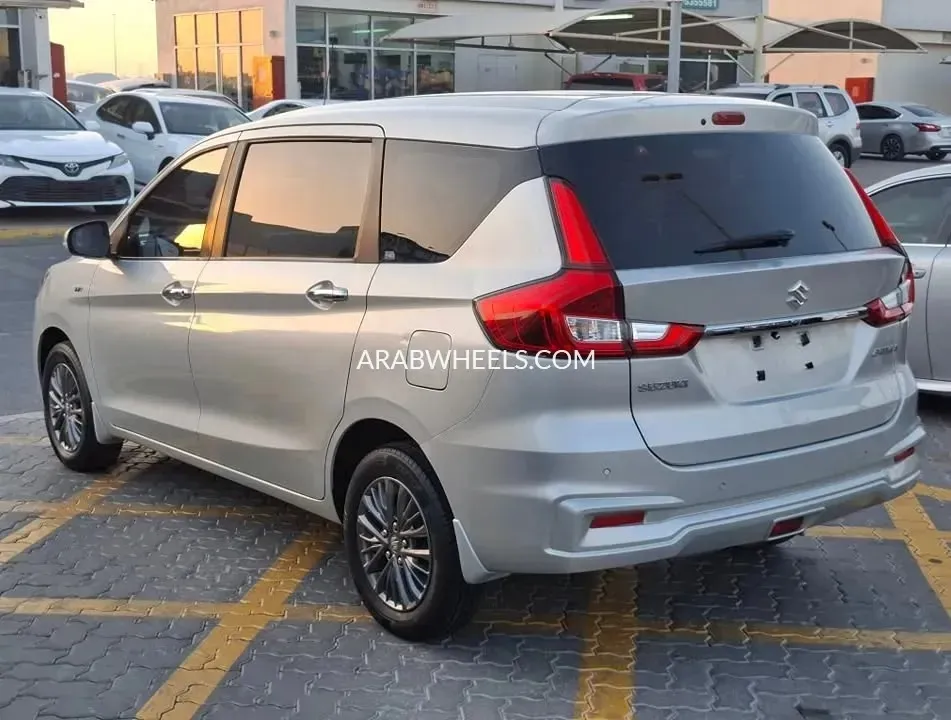 Suzuki Ertiga 2020 for Sale in Sharjah Image-9