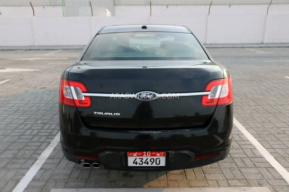 Ford Taurus 2011 for Sale in Abu Dhabi Image-15