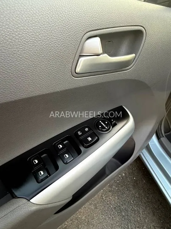 كيا بيكانتو 2020 for Sale in الشارقة Image-16