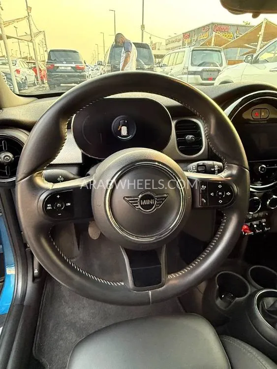 Mini Cooper 2022 for Sale in Sharjah Image-11