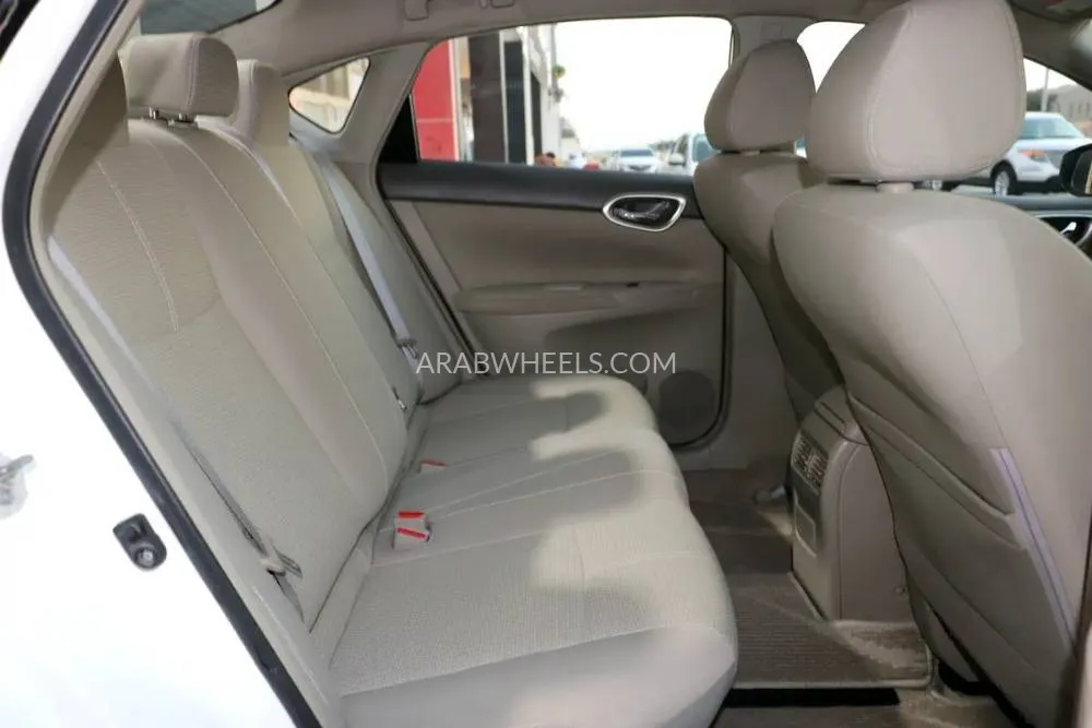 Nissan Sentra 2020 for Sale in Abu Dhabi Image-4