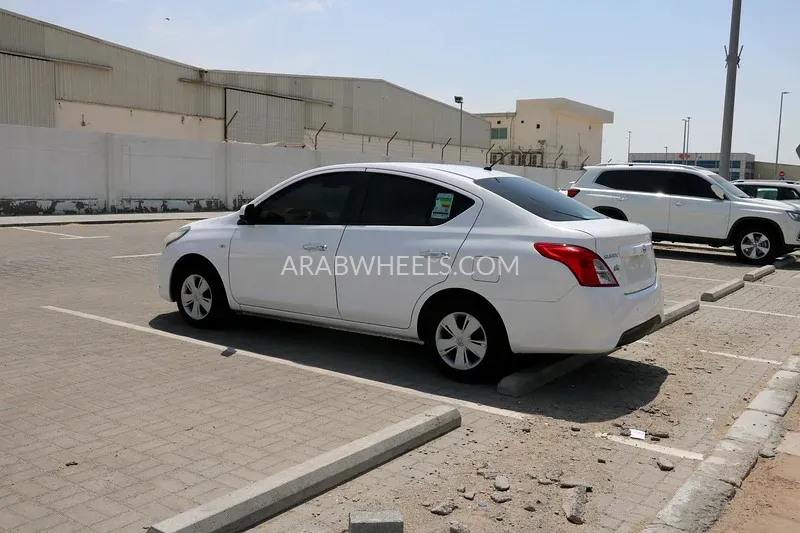 Nissan Sunny 2019 for Sale in Abu Dhabi Image-3