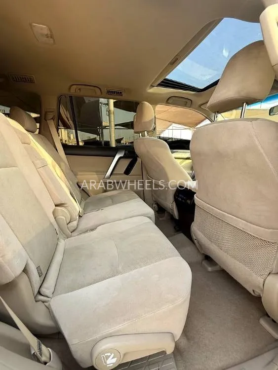 Toyota Land Cruiser Prado 2020 for Sale in Sharjah Image-7