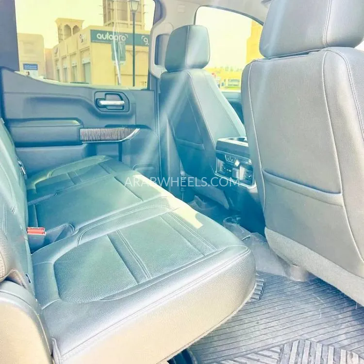 جي إم سي سييرا 2019 for Sale in الفجيرة Image-16