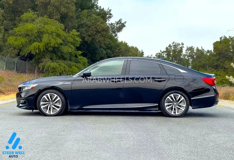 Honda Accord 2018 for Sale in Sharjah Image-12