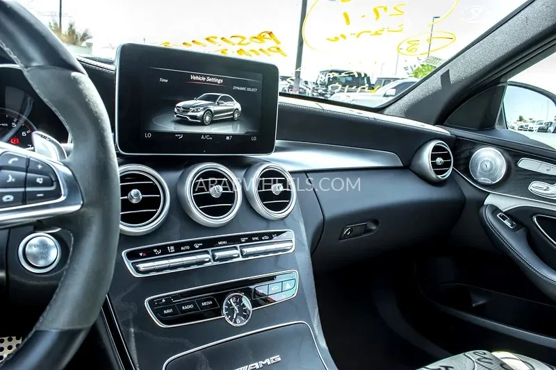 Mercedes Benz C Class 2016 for Sale in Dubai Image-5