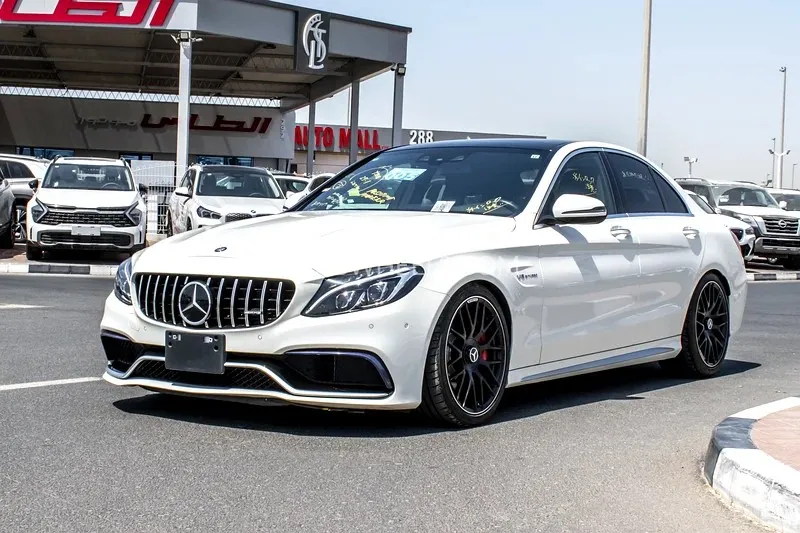 Mercedes Benz C Class 2016 for Sale in Dubai Image-17