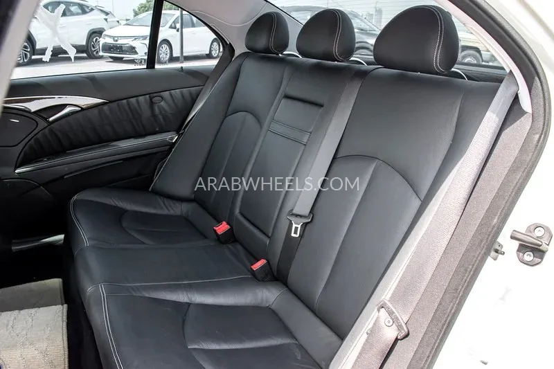 Mercedes Benz E Class 2007 for Sale in Dubai Image-7