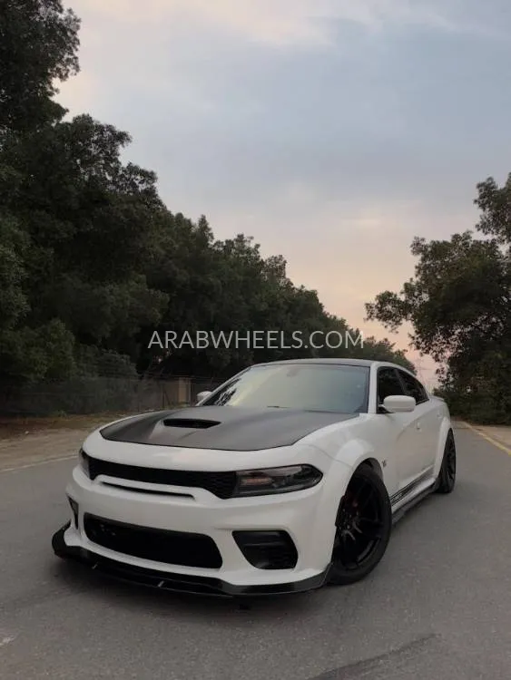 Dodge Charger 2019 for Sale in Fujairah Image-3