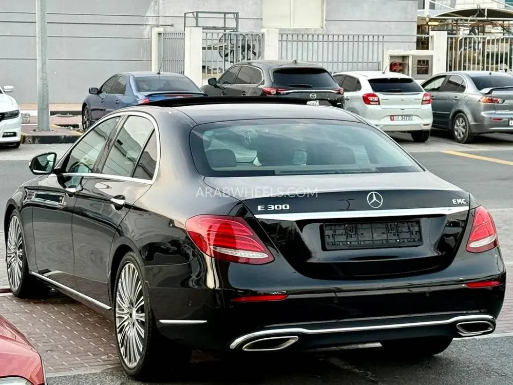 Mercedes Benz E Class 2017 for Sale in Sharjah Image-6