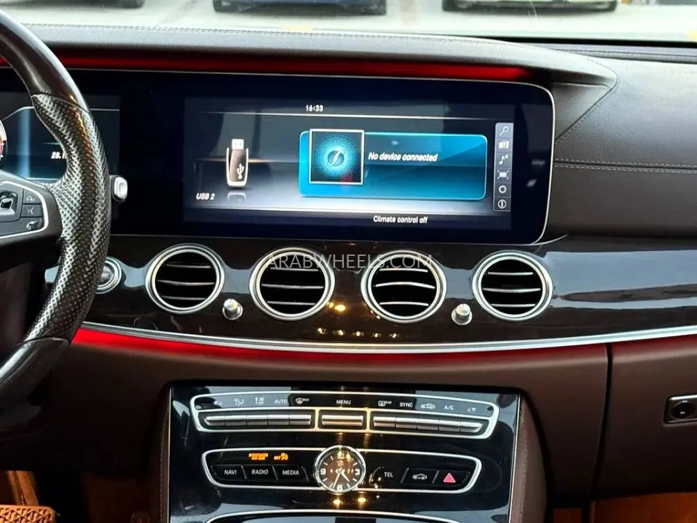 Mercedes Benz E Class 2017 for Sale in Sharjah Image-16