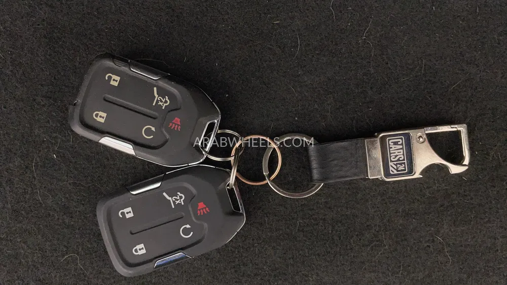 GMC Acadia 2023 for Sale in Dubai Image-47