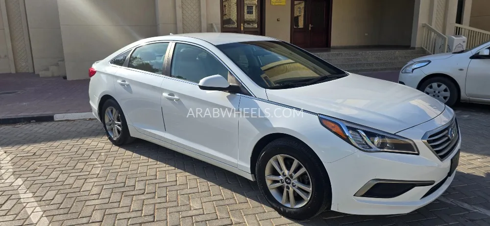 Hyundai Sonata 2017 for Sale in Ajman Image-5