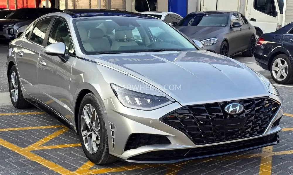 Hyundai Sonata 2023 for Sale in Ajman Image-5