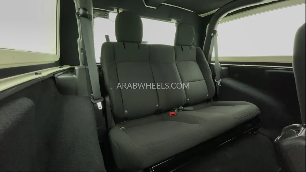 جيب رانجلر 2019 for Sale in دبي Image-26