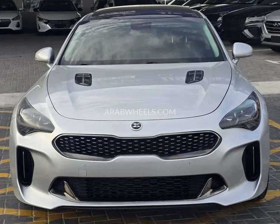 كيا ستينجر 2018 for Sale in عجمان Image-11