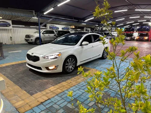 Kia Cadenza 2014