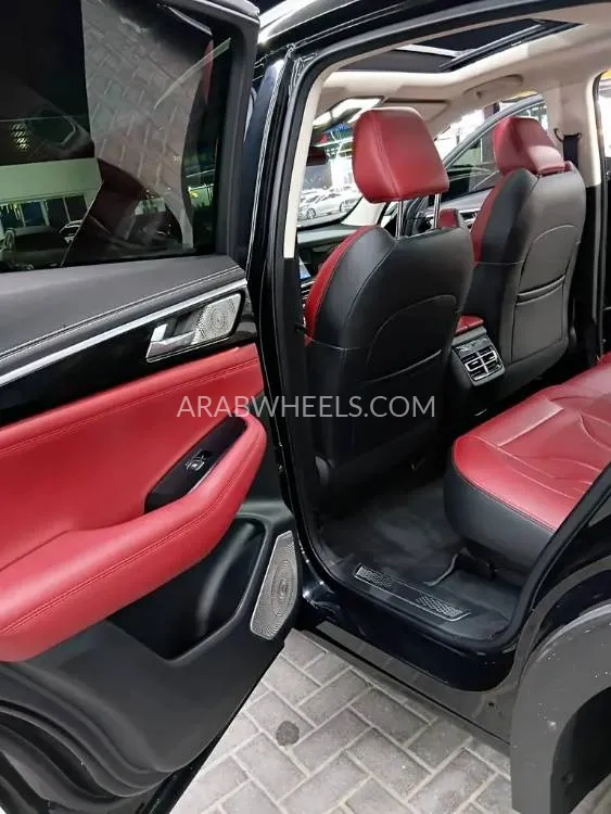 Changan CS85 2023 for Sale in Ajman Image-5