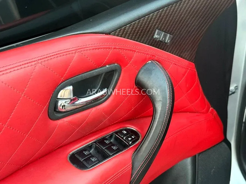 Nissan Patrol 2011 for Sale in Sharjah Image-10