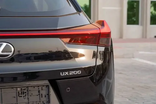 Lexus UX 200 2019