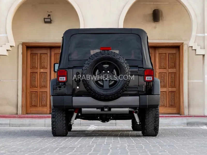 Jeep Wrangler 2017 for Sale in Dubai Image-8