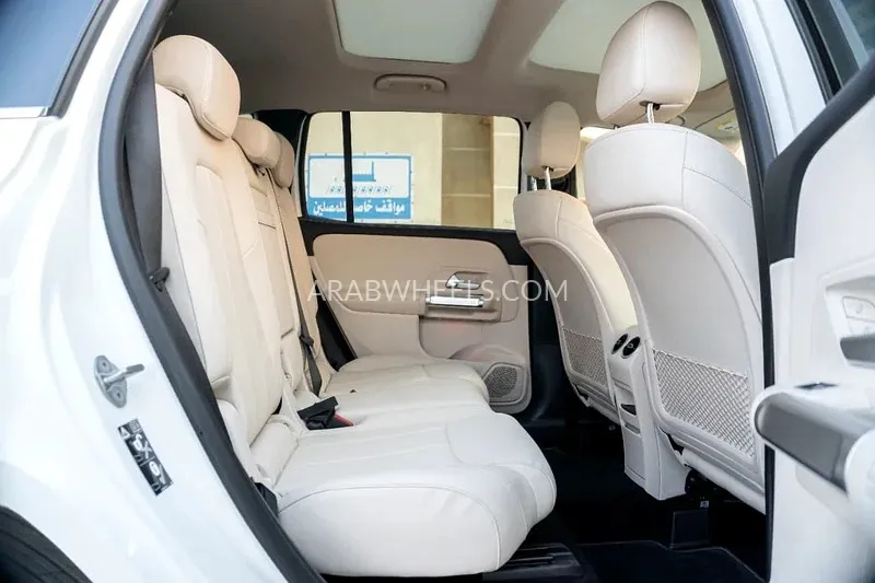 مرسيدس بنز GLB 2022 for Sale in دبي Image-9