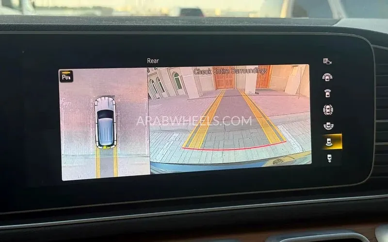 Mercedes Benz GLE Class 2020 for Sale in Dubai Image-19