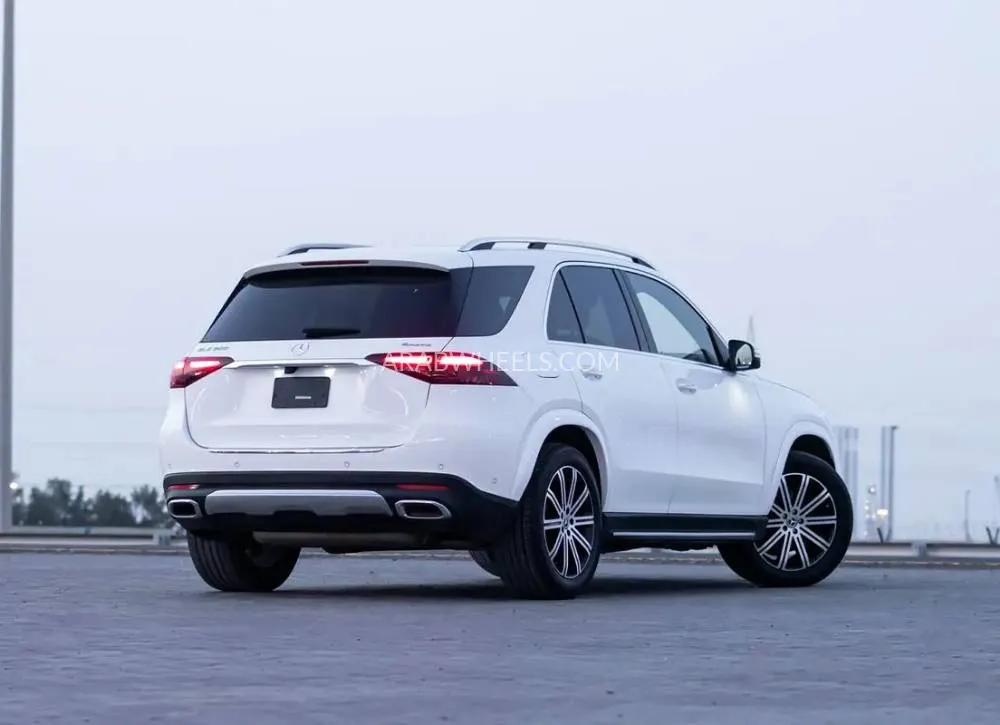 Mercedes Benz GLE Class 2024 for Sale in Dubai Image-3