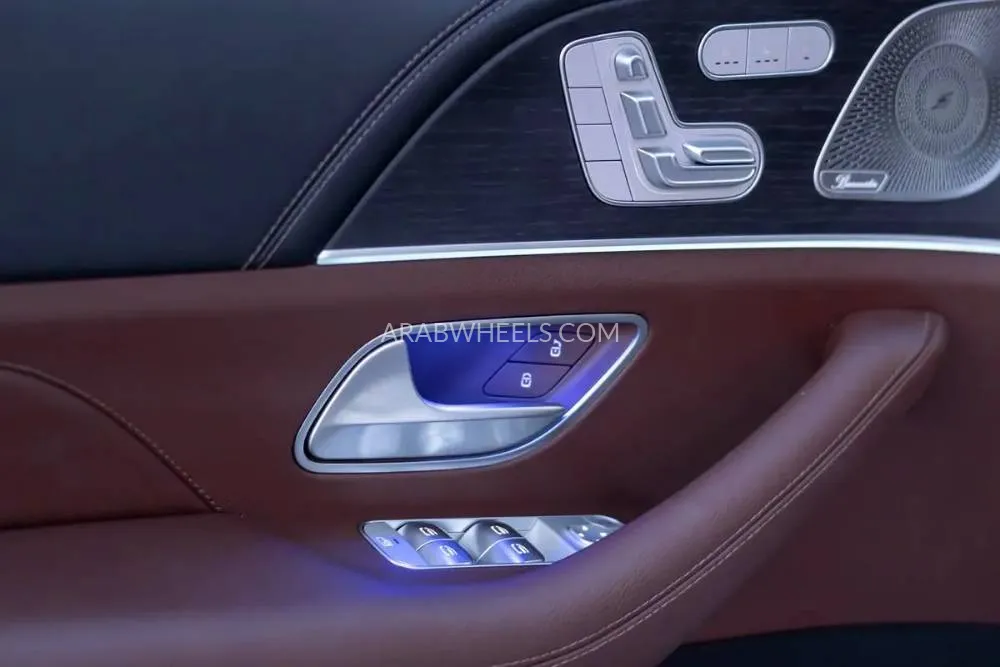 Mercedes Benz GLE Class 2024 for Sale in Dubai Image-9