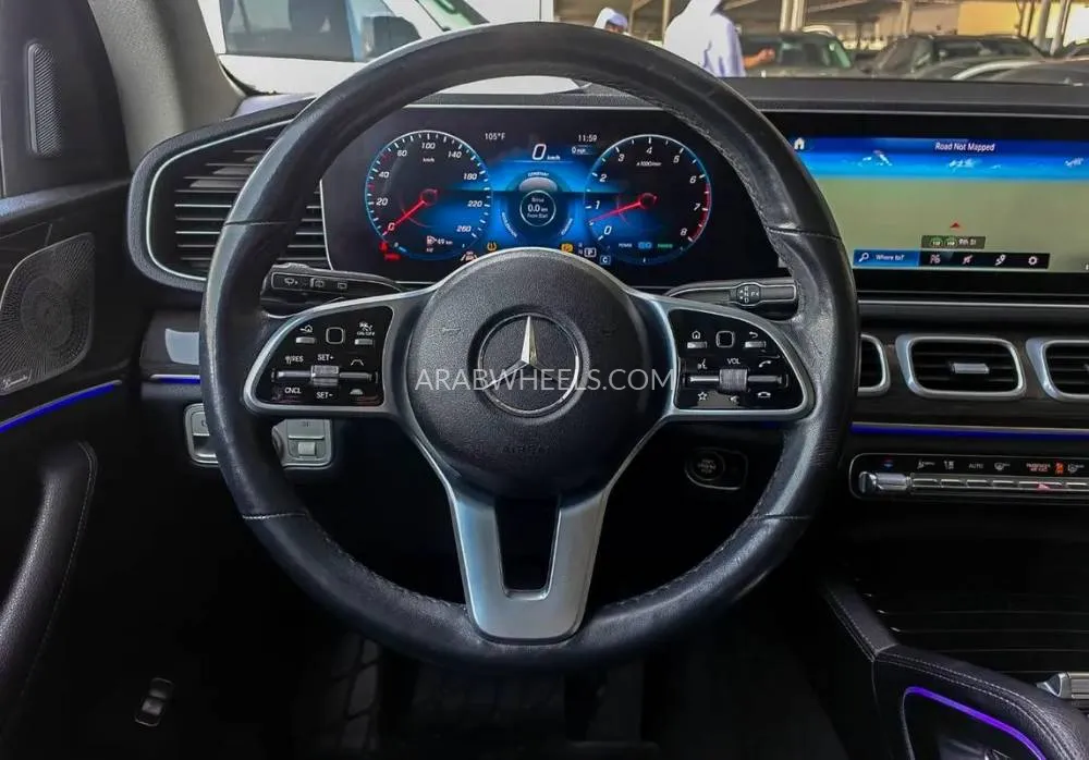 مرسيدس بنز GLE Class 2020 for Sale in دبي Image-11