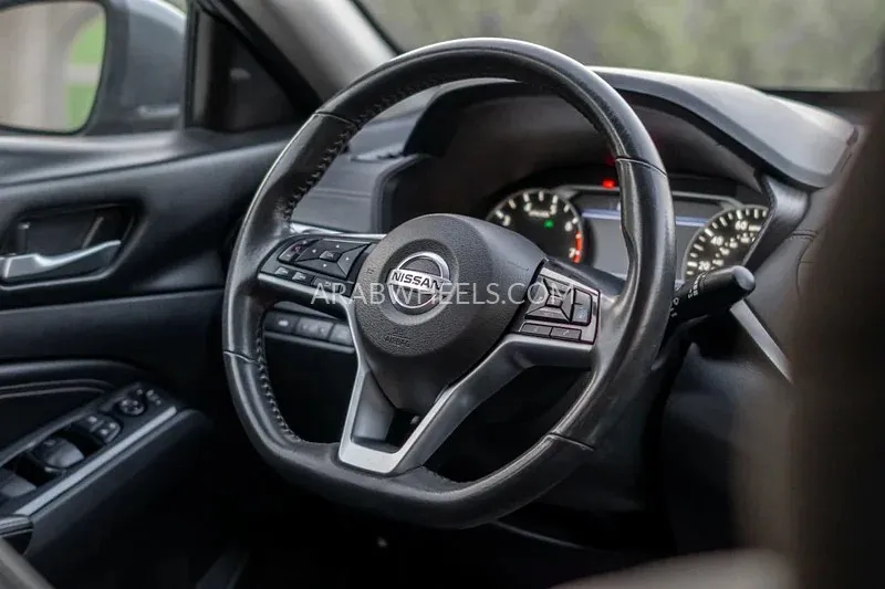 Nissan Altima 2022 for Sale in Dubai Image-2