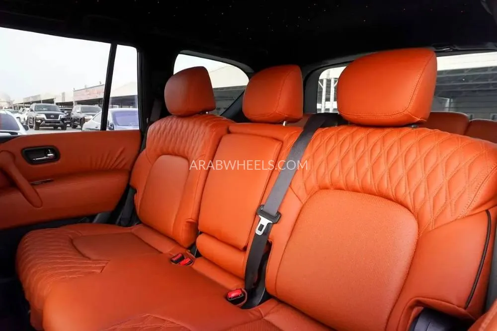 Nissan Armada 2020 for Sale in Dubai Image-10