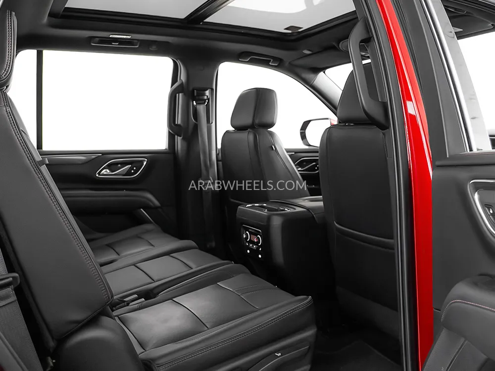 Chevrolet Tahoe 2022 for Sale in Dubai Image-14