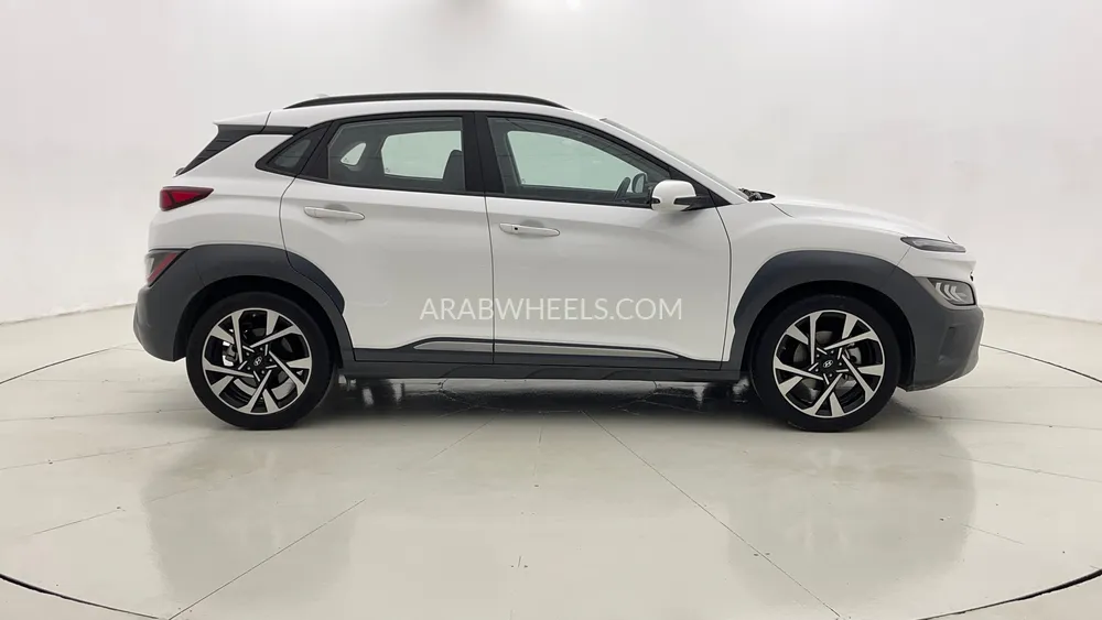 Hyundai Kona 2022 for Sale in Dubai Image-2