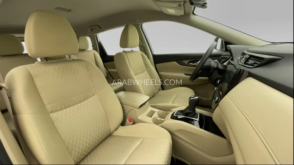 Nissan X-Trail 2022 for Sale in Dubai Image-24