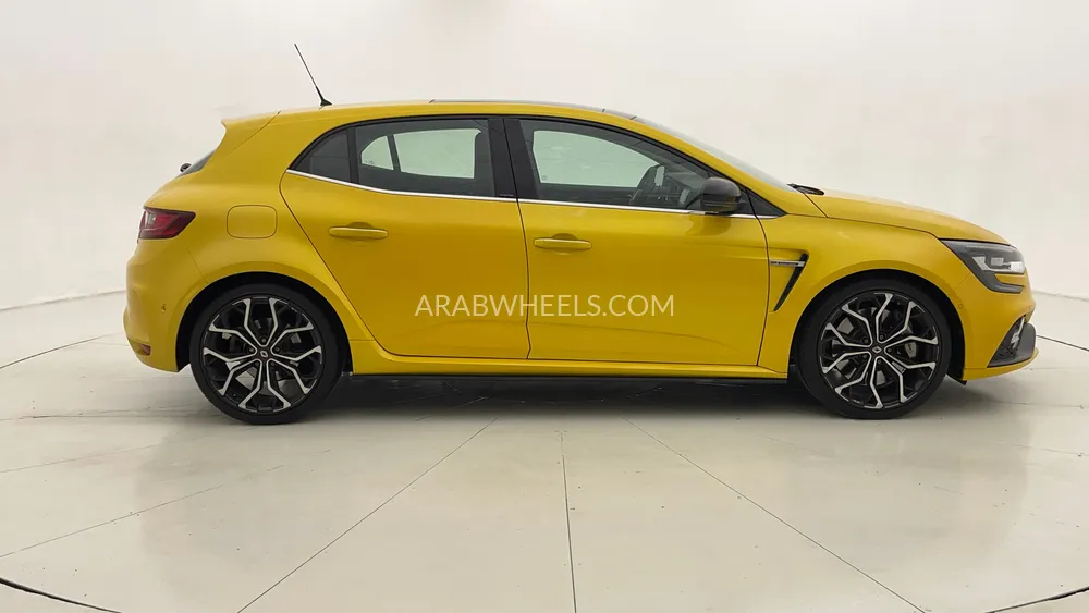 Renault Megane 2020 for Sale in Dubai Image-2