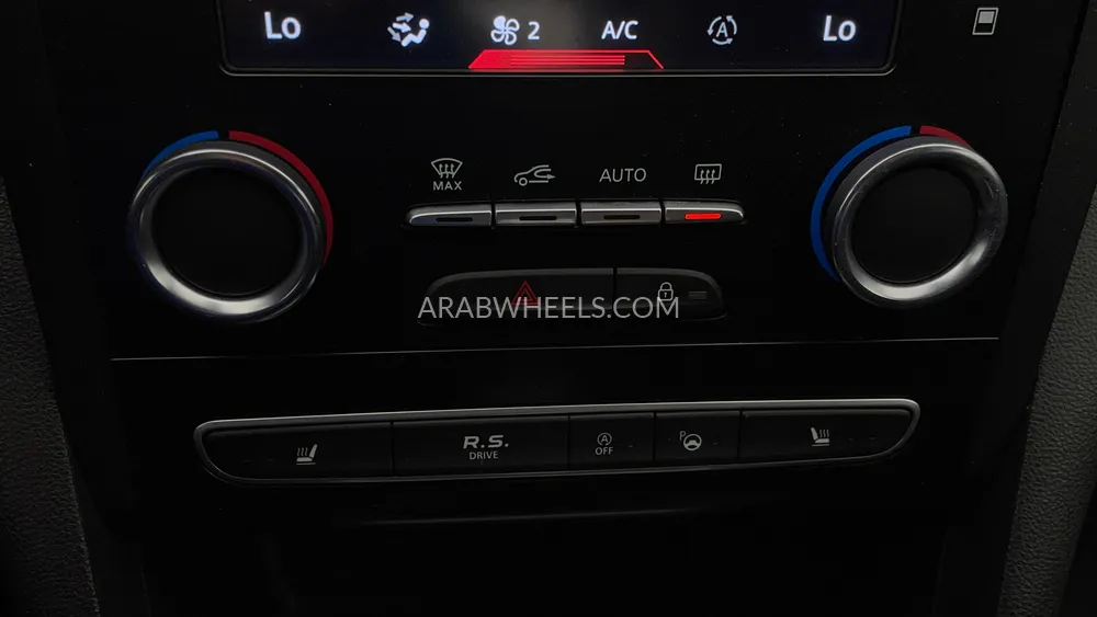 Renault Megane 2020 for Sale in Dubai Image-43