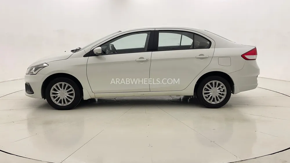 Suzuki Ciaz 2023 for Sale in Dubai Image-6