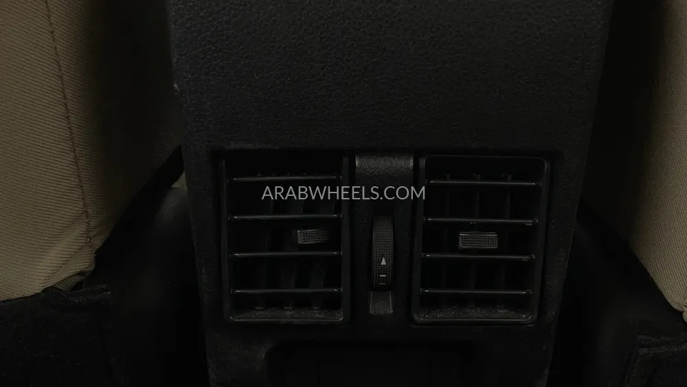 Toyota Yaris 2023 for Sale in Dubai Image-21