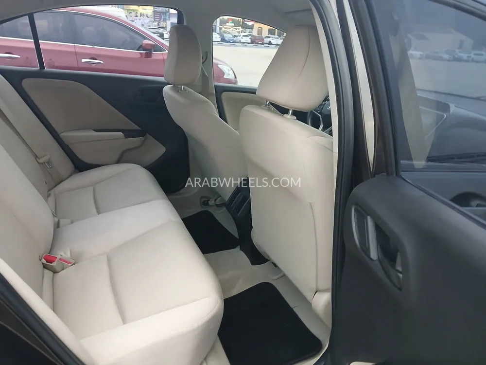Honda City 2016 for Sale in Dubai Image-25