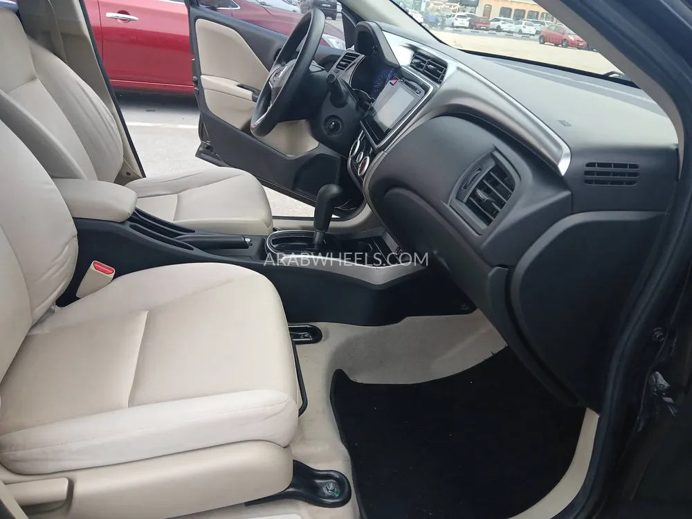 Honda City 2016 for Sale in Dubai Image-22