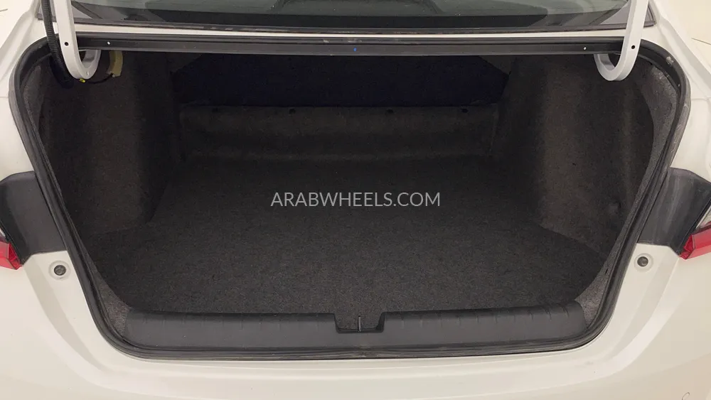 Honda City 2024 for Sale in Dubai Image-26