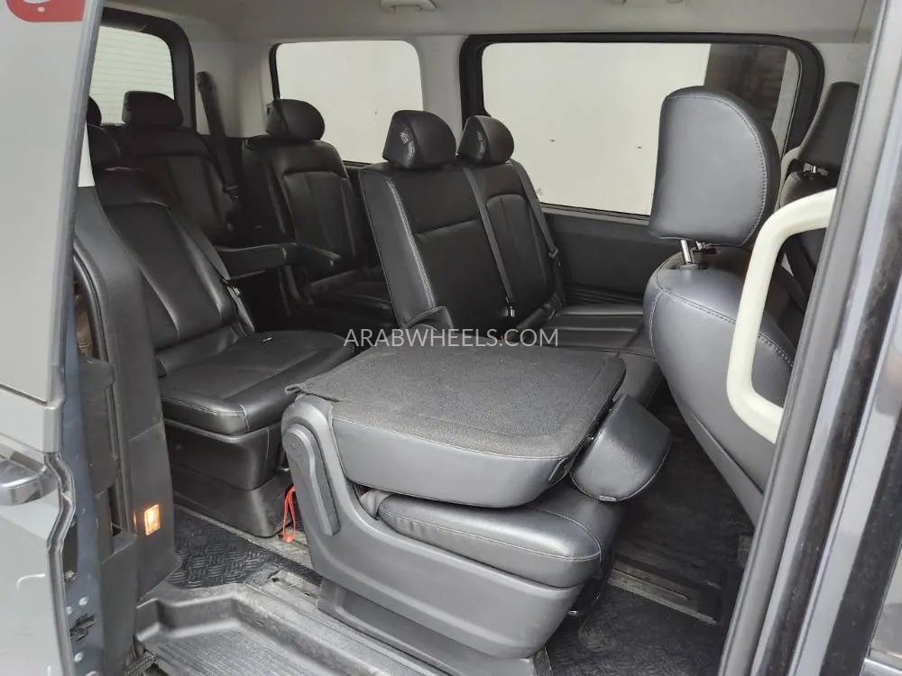 Hyundai Staria 2022 for Sale in Dubai Image-9